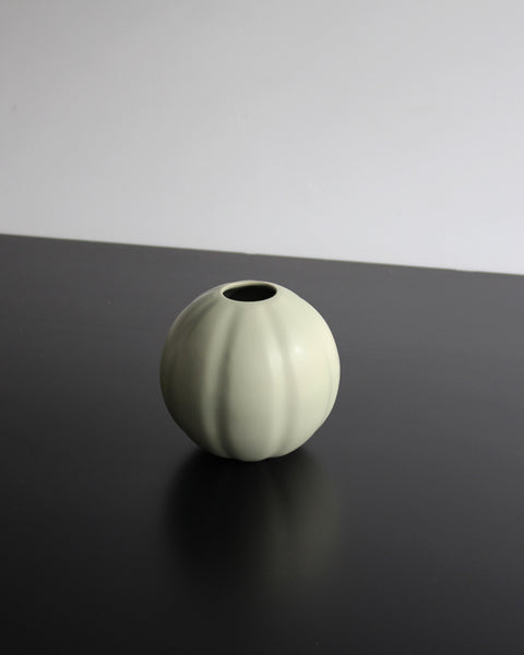 ROUND MEDIUM VASE - Celadon