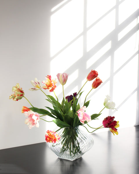 AMSTERDAM - Artificial flowers