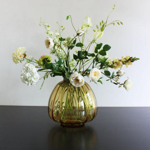 PUMPKIN VASE MEDIUM - AMBER