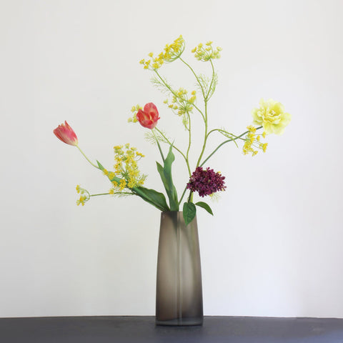 MINIMALISM SPRING