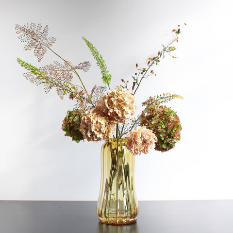 NEW YORK - Artificial flowers
