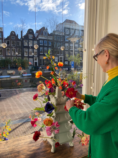 TULIP VASE LAYER - WHITE