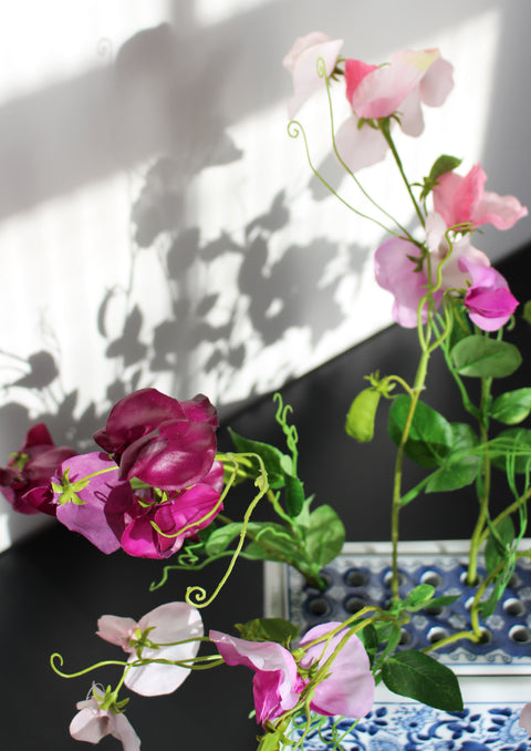 Florence Bouquet x Delft Blue Brick Vase