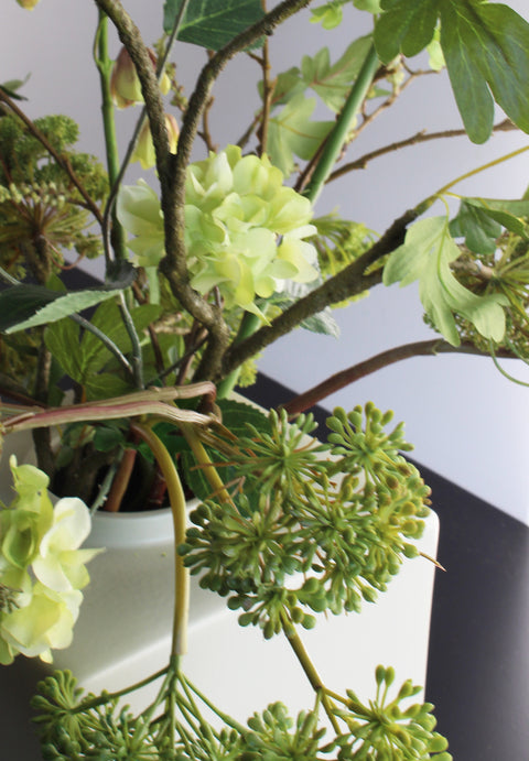 STOCKHOLM - Artificial flowers