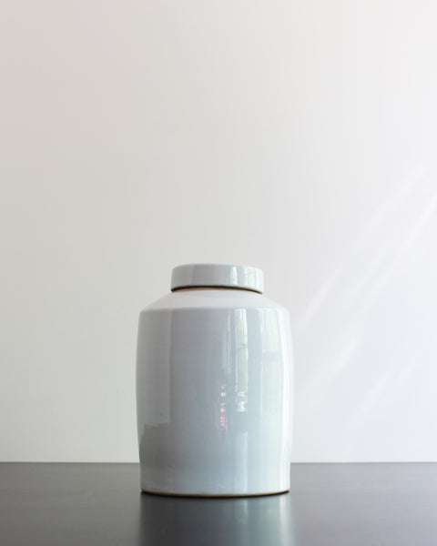 CHINESE VASE ROUND SMALL - WHITE