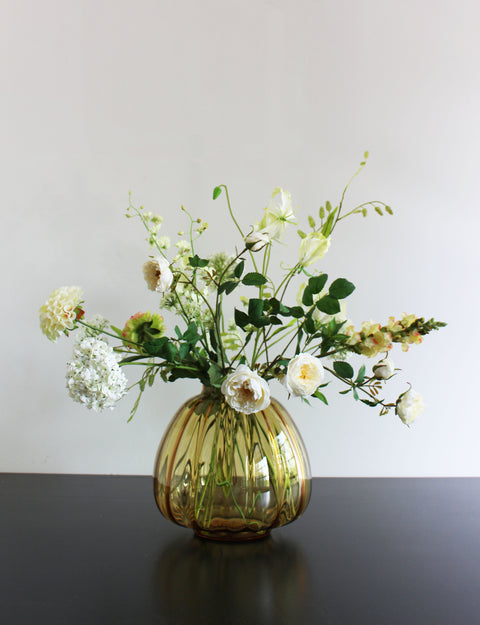 Verbier Bouquet & Pumpkin Vase Amber
