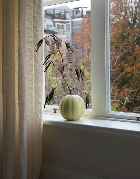 ROUND MEDIUM VASE 16cm - M CELADON