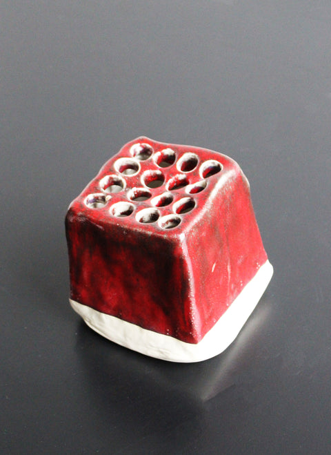 VASES - VAAS M ROOD PIQUE SERAX
