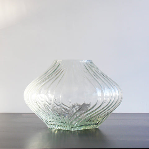 KRIS VASE - TRANSPARENT